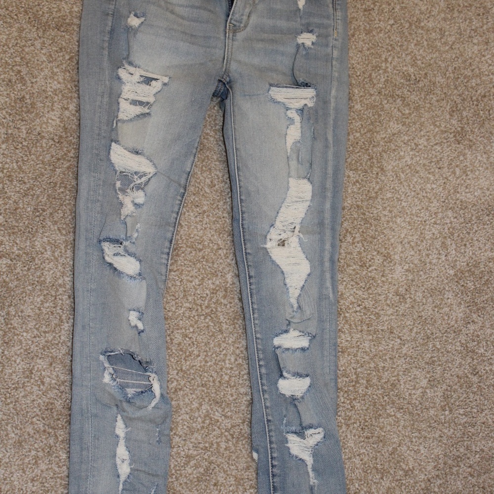 American Eagle Ripped Skinny Jeans